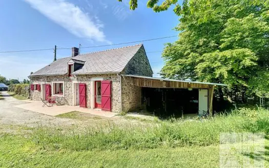 Maison à vendre, 5 pièces, 108 m² – 53270