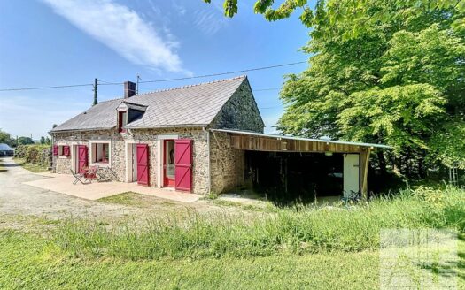 Maison à vendre, 5 pièces, 108 m² – 53270